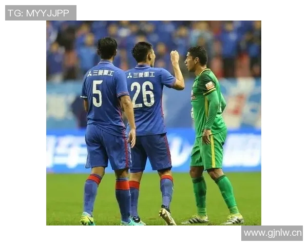 文宣民近距离单刀突袭被薛庆浩神勇扑出引发热议太下饭了 文宣民近距离单刀突袭被薛庆浩神勇扑出引发热议太下饭了