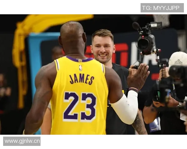 雷迪克谈东契奇投篮表现称其选择并无糟糕之处尽管命中率低下