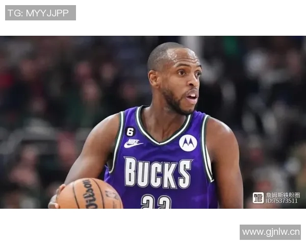 米德尔顿谈字母在篮下表现期待制造进攻犯规的精彩瞬间 米德尔顿谈字母在篮下表现期待制造进攻犯规的精彩瞬间