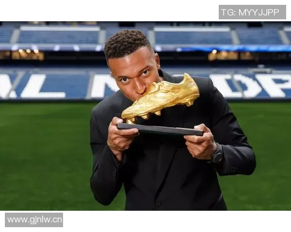 姆巴佩荣获欧洲金靴感恩队友与球迷期待与皇马共赢更多冠军 姆巴佩荣获欧洲金靴感恩队友与球迷期待与皇马共赢更多冠军