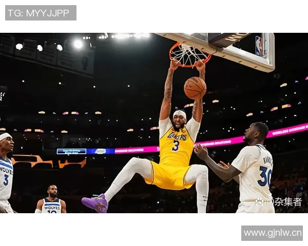 年轻球员表现出色沃尔夫27号秀16投8中砍下全队最高22分并贡献4篮板4助攻1盖帽 年轻球员表现出色沃尔夫27号秀16投8中砍下全队最高22分并贡献4篮板4助攻1盖帽