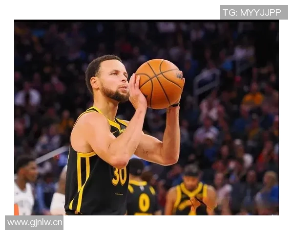 库里近期表现惊艳场均308分助攻稳定三分命中率高达444